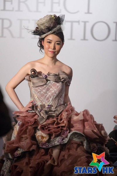 Zaneta photo 4 on charity show