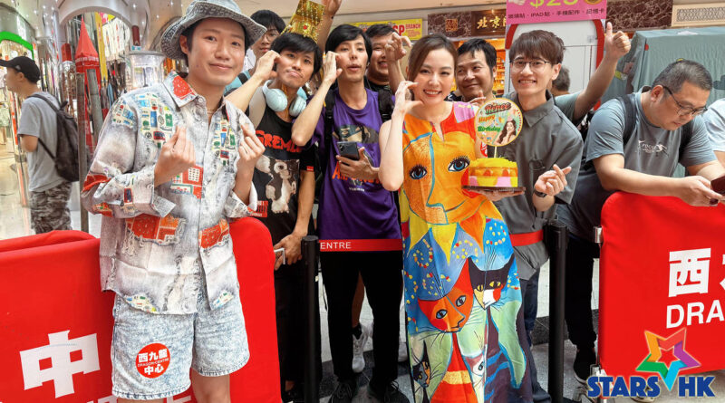 李蘊正日生日行善同仔女請兩小時假快閃香港 喜獲兒子初提字親手寫生日咭