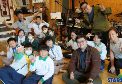 知名歌手漢陽轉型AI教育 攜手聖十架小學打造演藝新生代