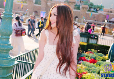 溫碧霞童心未泯 旋轉木馬圓夢  迪士尼追太陽 重拾童年快樂